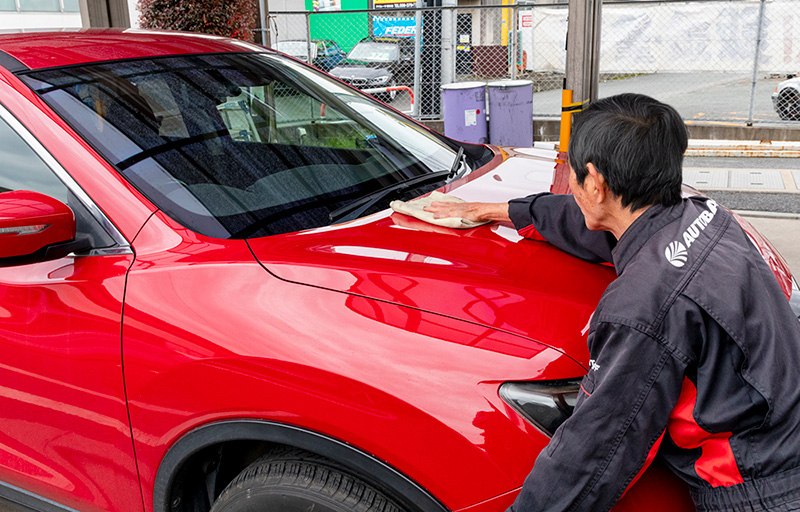 洗車中のイラスト