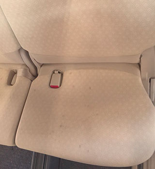 小さくても目立つ汚れでも